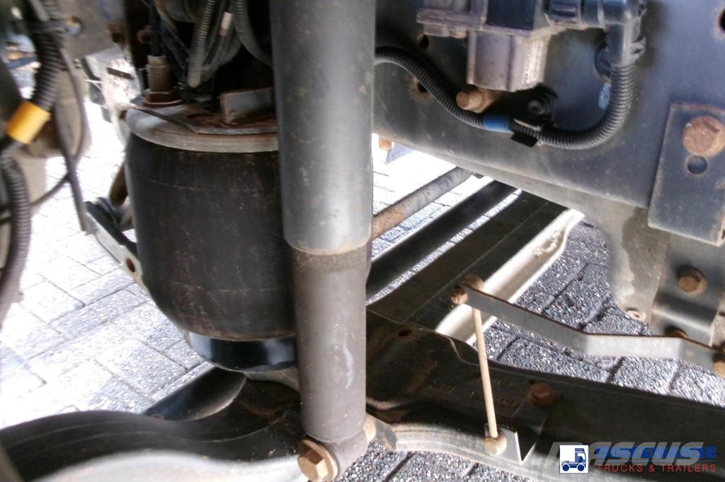 Renault Premium 270 4x2 fuel tank 13.7 m3 / 4 comp Tankwagen
