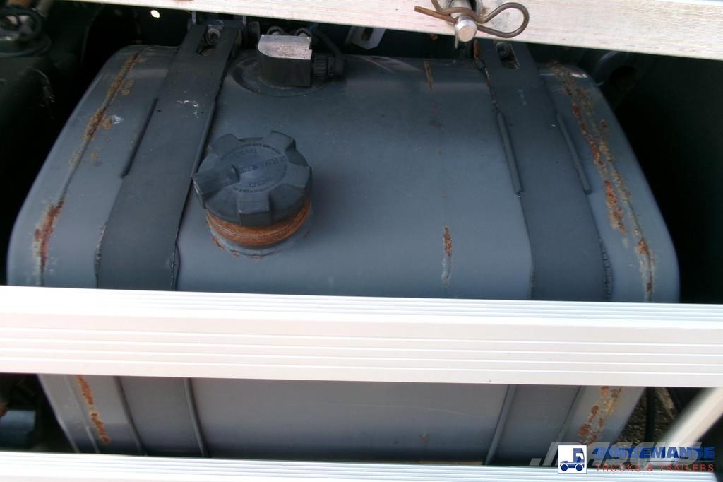 Renault Premium 270 4x2 fuel tank 13.7 m3 / 4 comp Tankwagen
