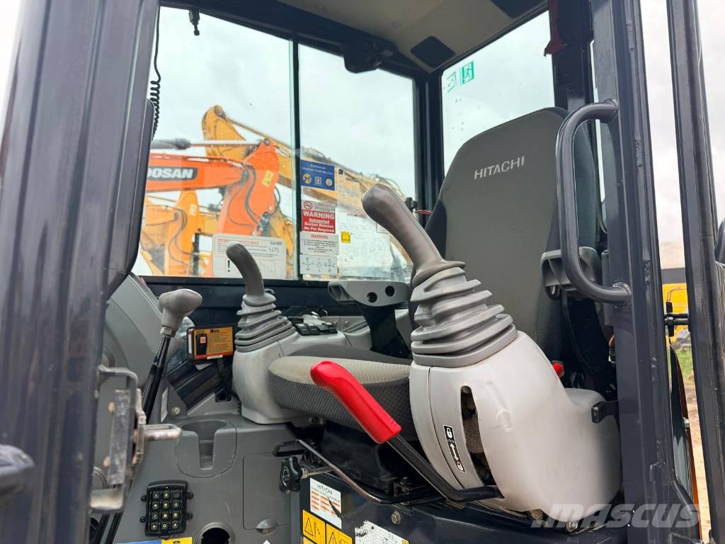 Hitachi ZX 48 U-6 Minikoparki
