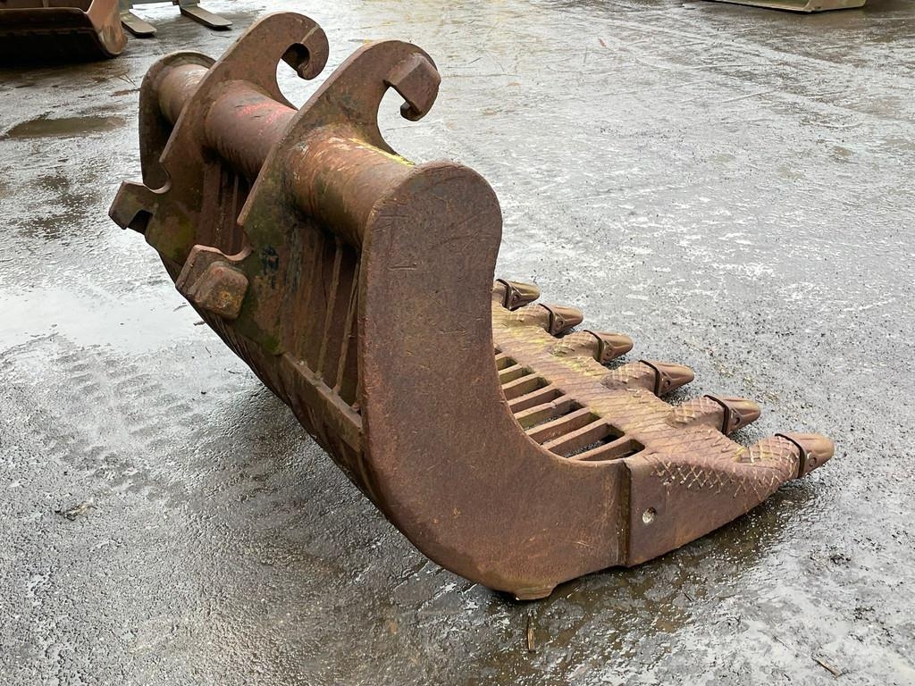 Verachtert Skeleton bucket Pistoane