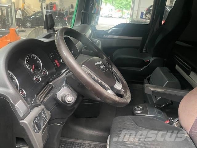 MAN TGX 18.440 Kabine Fahrerhaus Ohjaamot ja sisustat