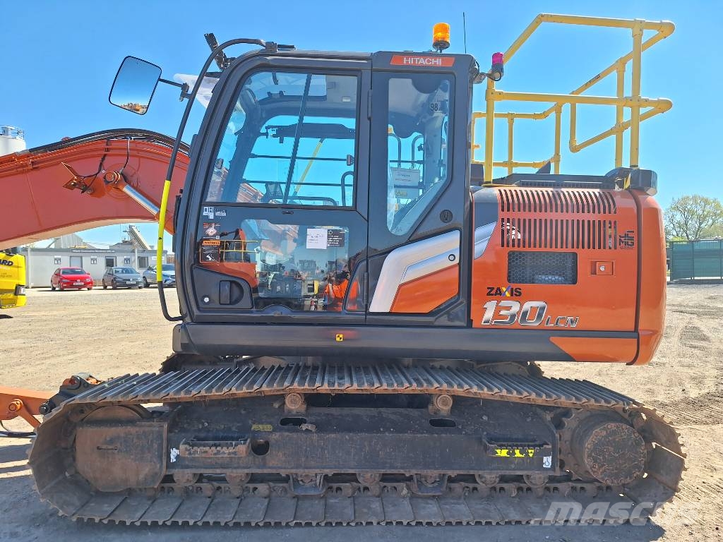 Hitachi ZX130LCN-7-SLF Kāpurķēžu ekskavatori