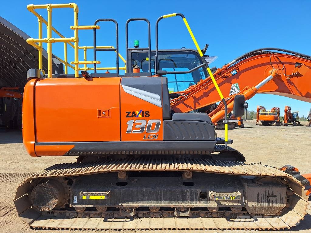 Hitachi ZX130LCN-7-SLF Kāpurķēžu ekskavatori