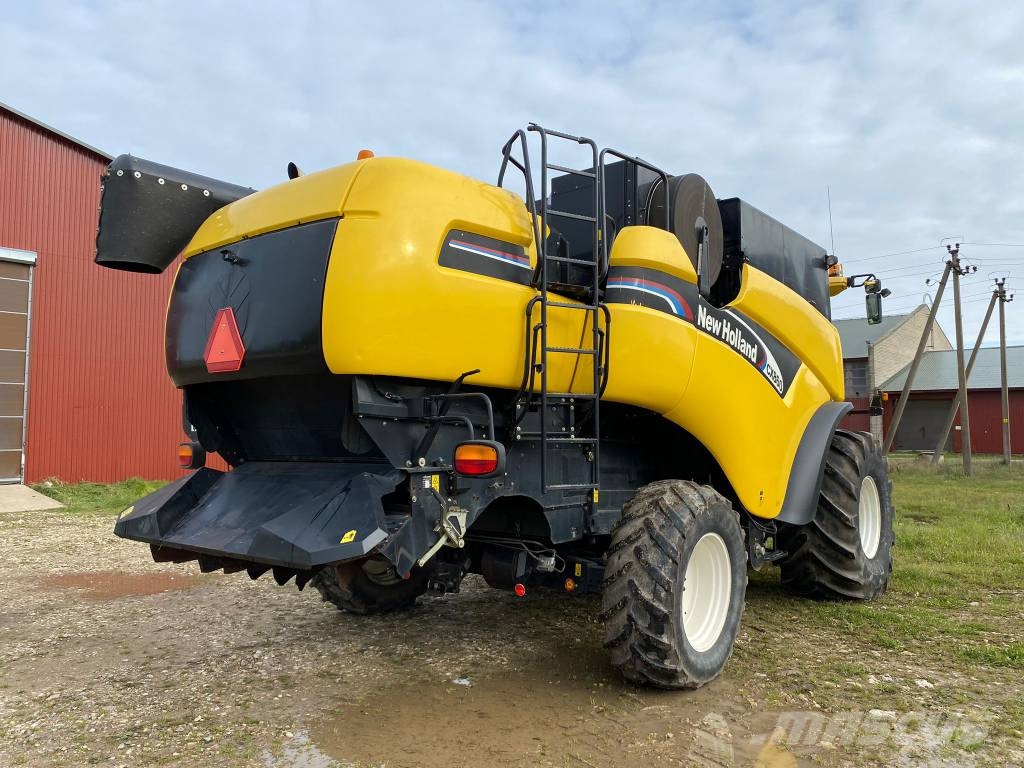 New Holland CX 860 Kombajni