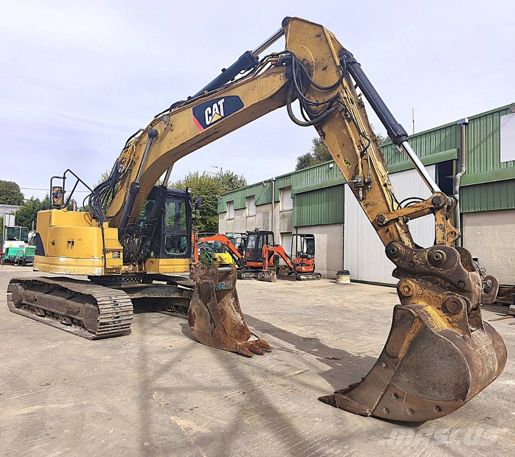 CAT 321 D LCR 履带挖掘机