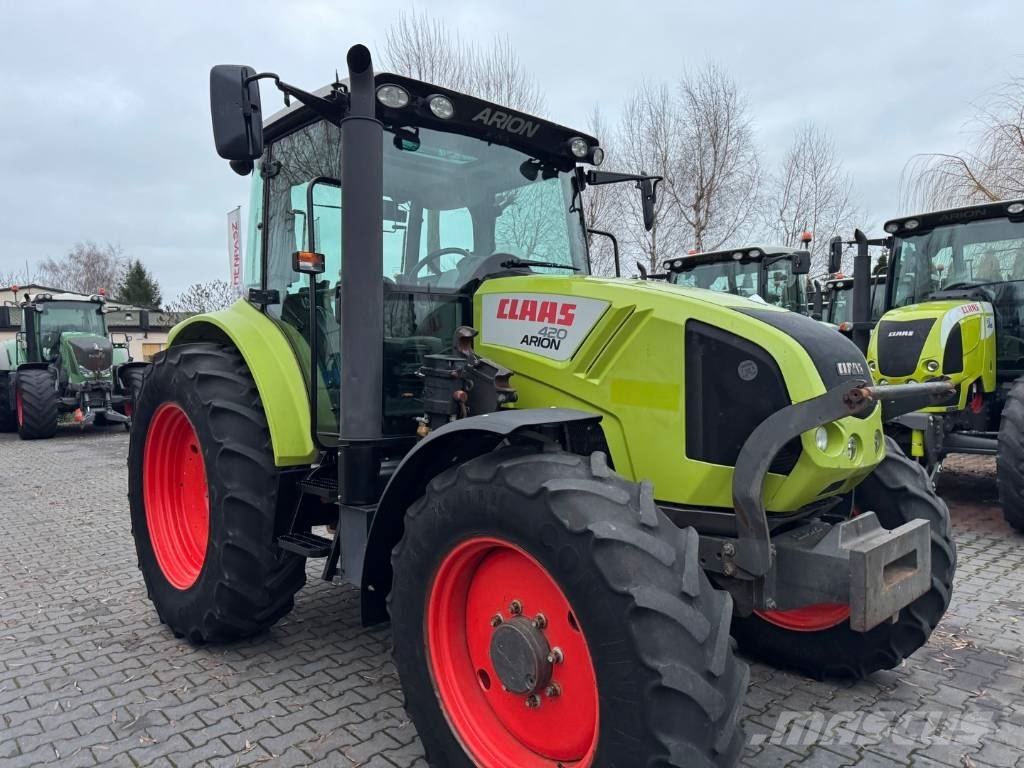 CLAAS ARION 420 CIS Traktorer
