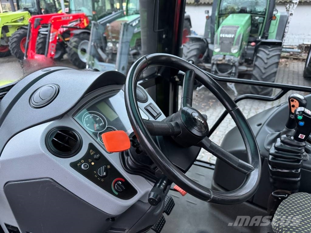 CLAAS ARION 420 CIS Traktorer
