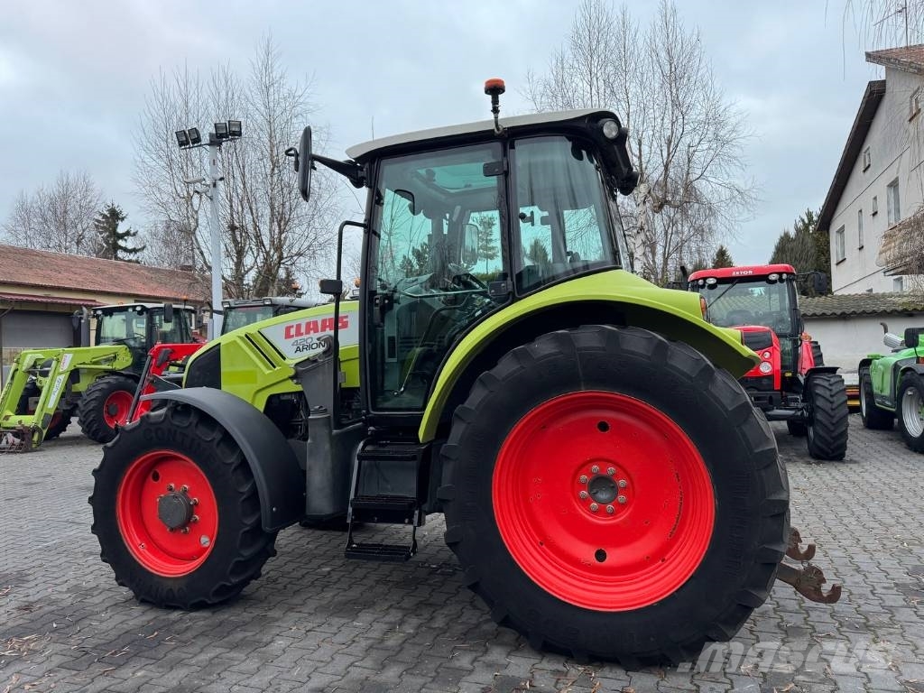 CLAAS ARION 420 CIS Traktorer