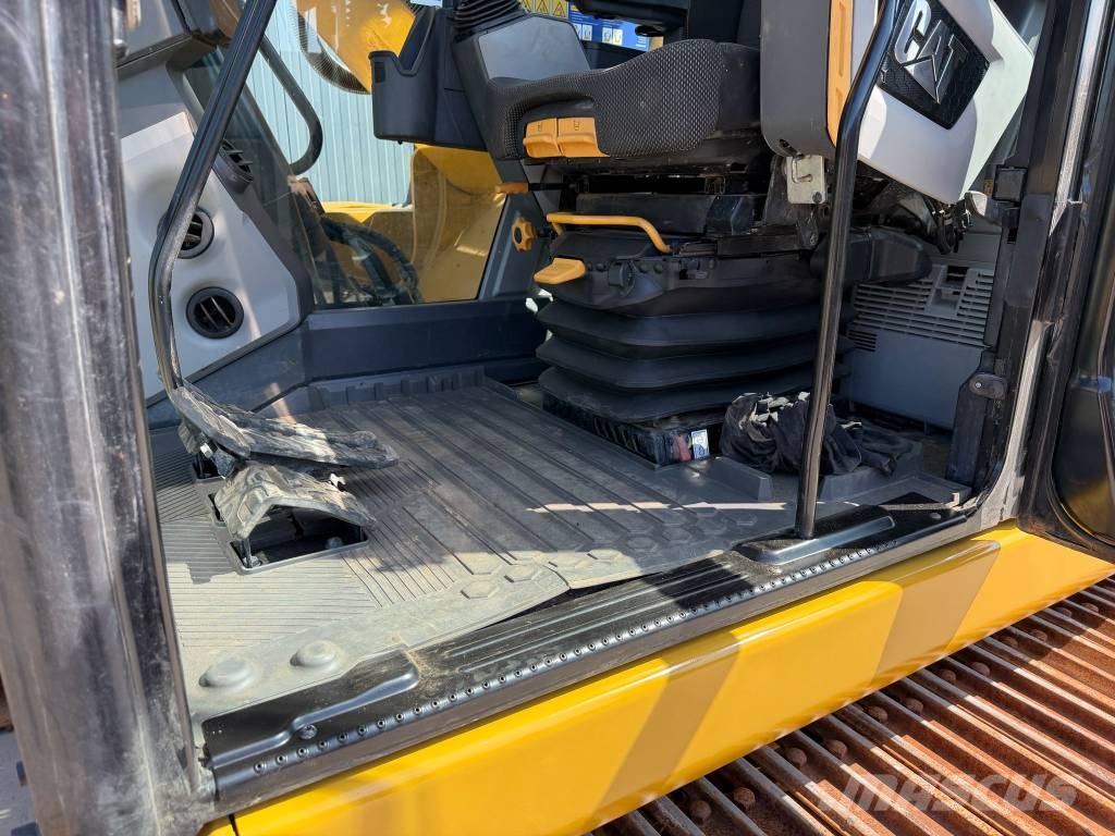 CAT 320 07B Raupenbagger