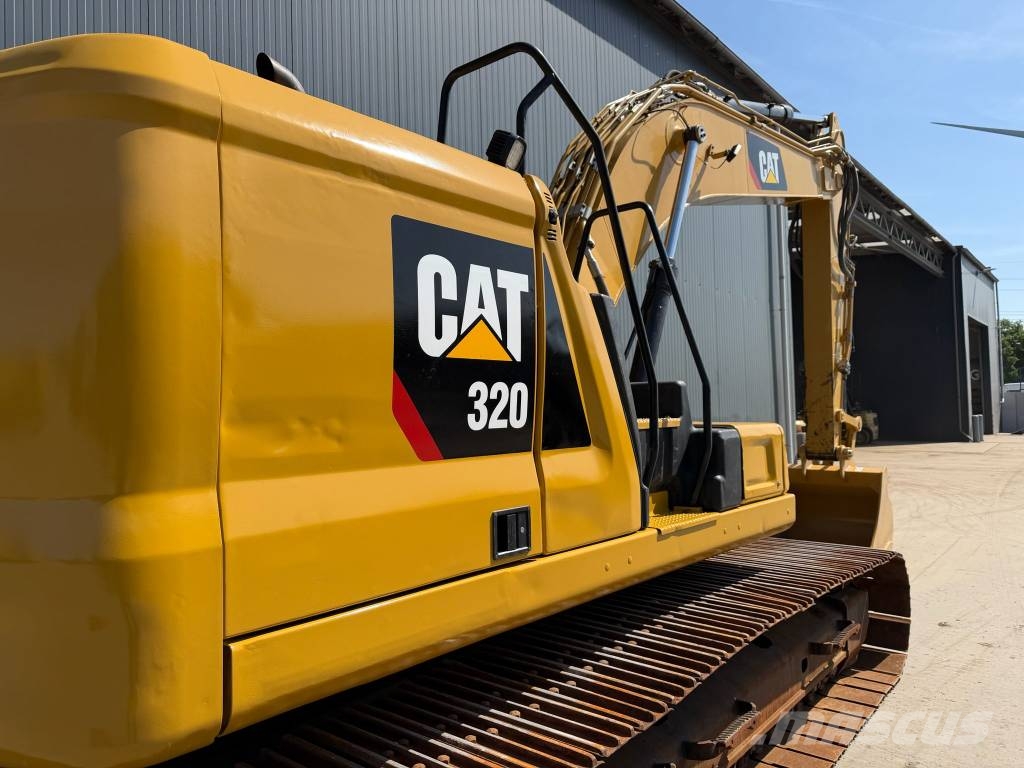 CAT 320 07B Raupenbagger