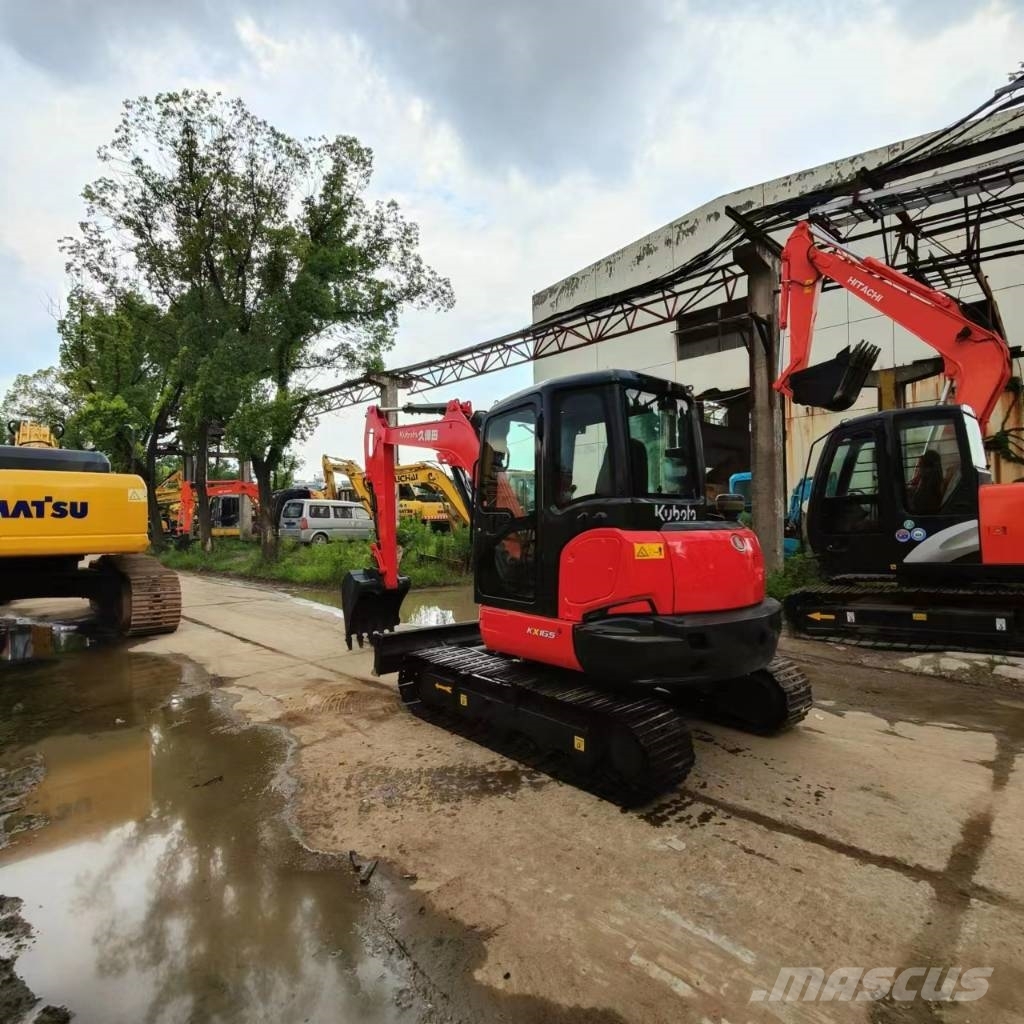 Kubota KX165 Roomikekskavaatorid