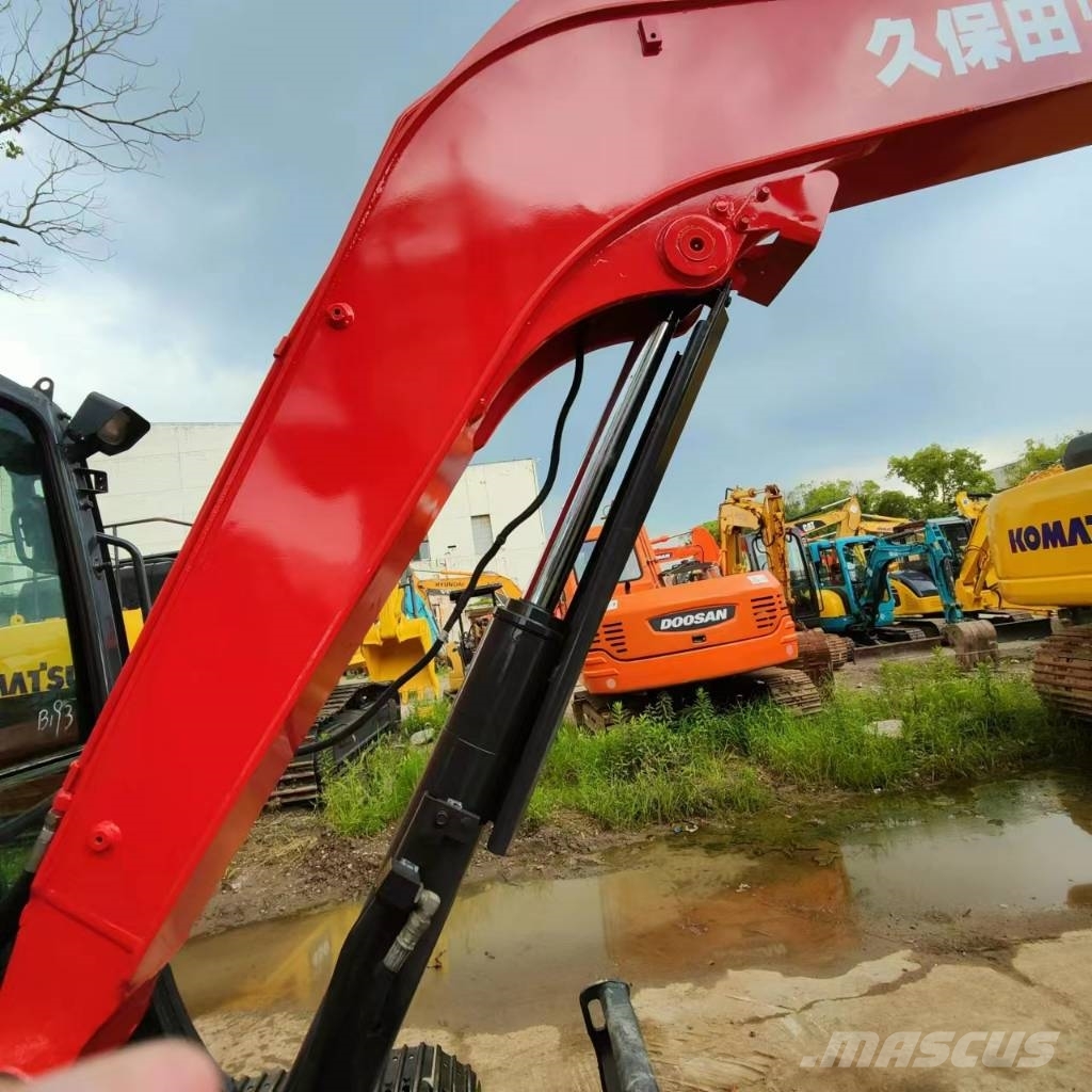 Kubota KX165 Roomikekskavaatorid