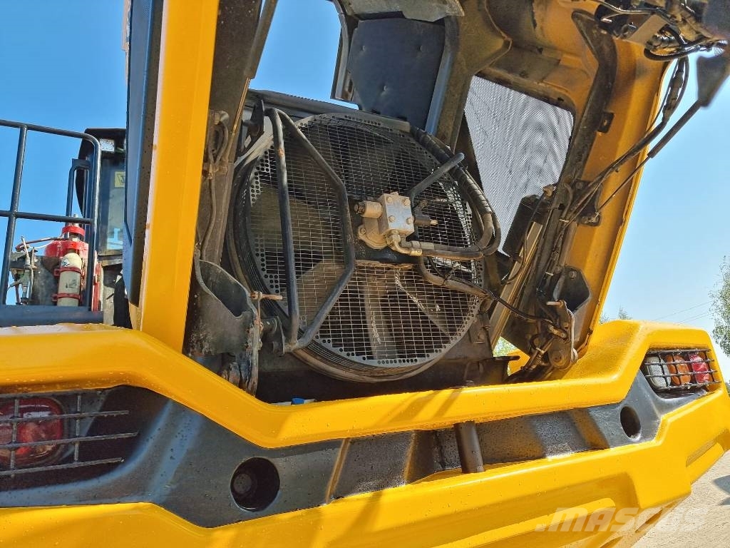 JCB 457HT Колесни товарачи