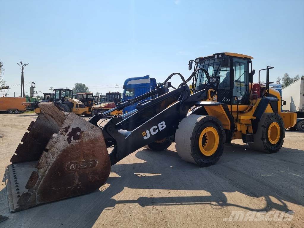 JCB 457HT Колесни товарачи