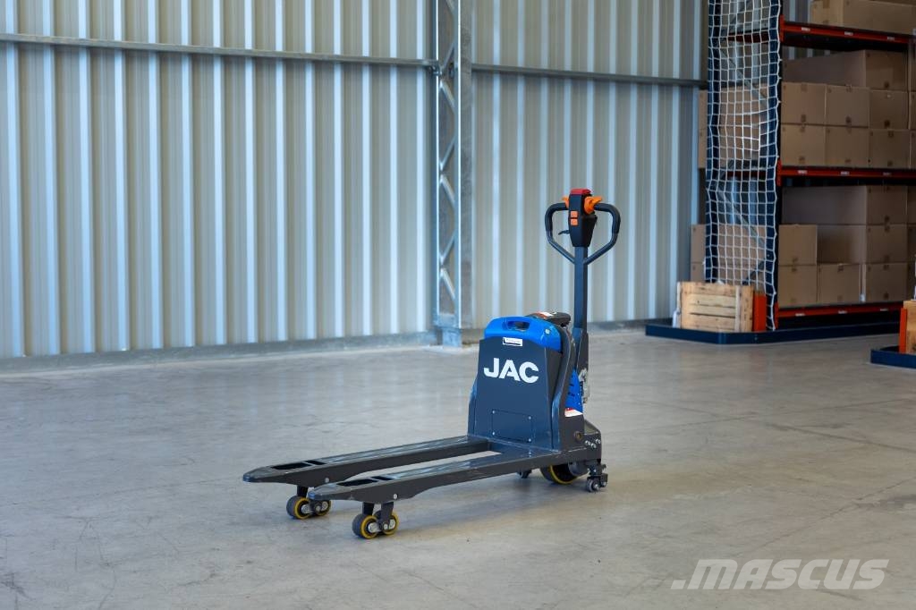 JAC CBD15 معدات الرفع منخفض المستوى