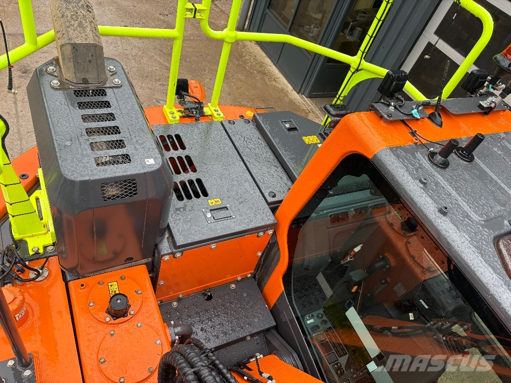 Develon DX 140 LCR-7 Lánctalpas kotrók