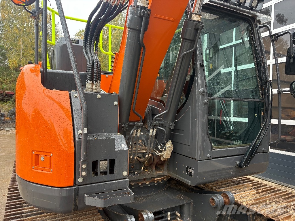 Develon DX 140 LCR-7 Lánctalpas kotrók