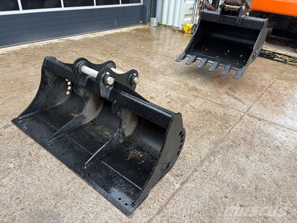 Develon DX 140 LCR-7 Lánctalpas kotrók