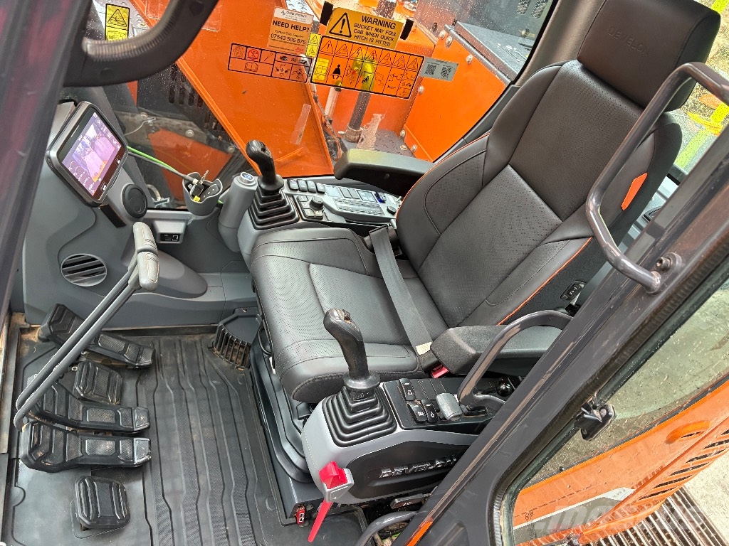 Develon DX 140 LCR-7 Lánctalpas kotrók