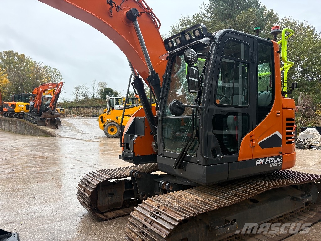 Develon DX 140 LCR-7 Lánctalpas kotrók