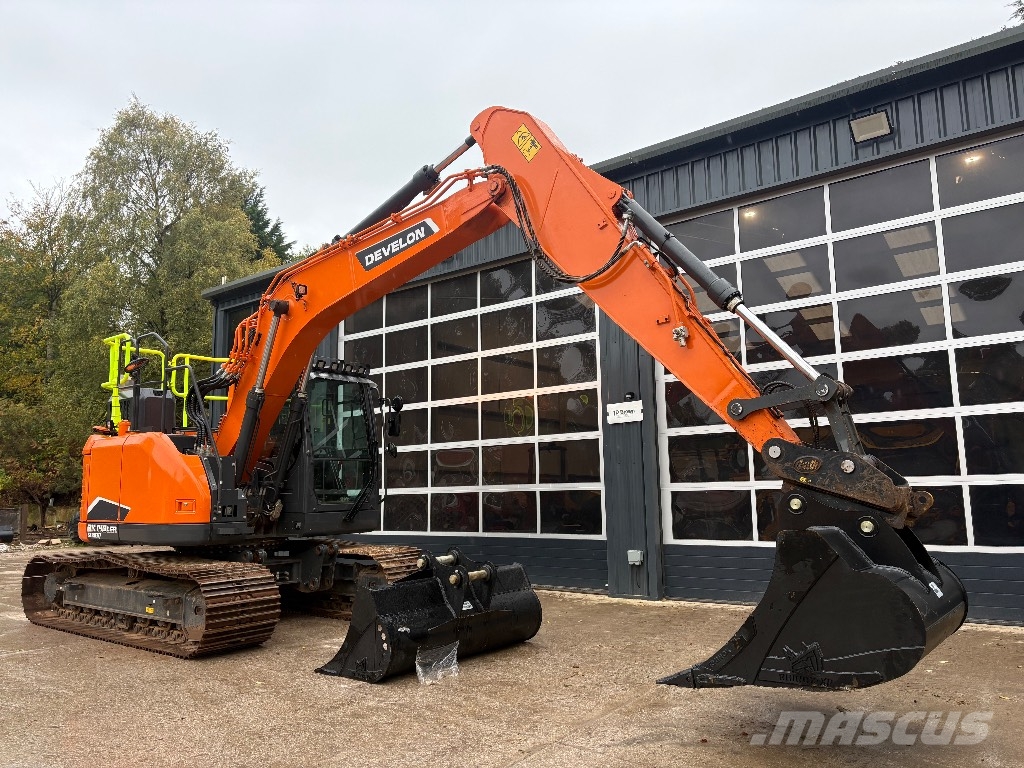 Develon DX 140 LCR-7 Lánctalpas kotrók