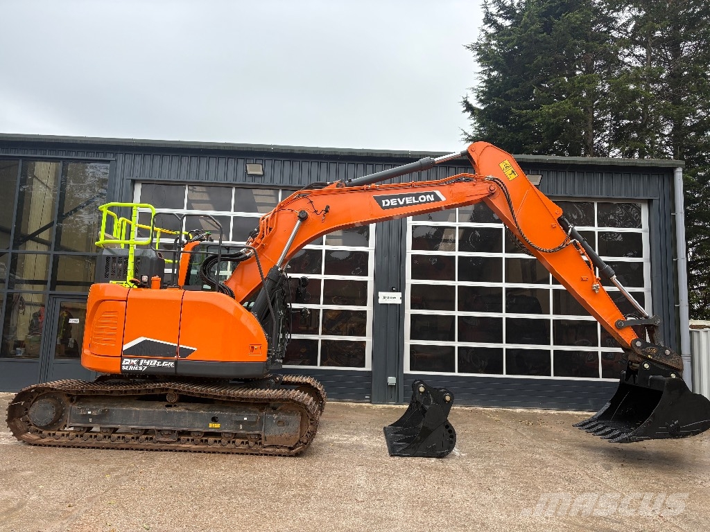 Develon DX 140 LCR-7 Lánctalpas kotrók