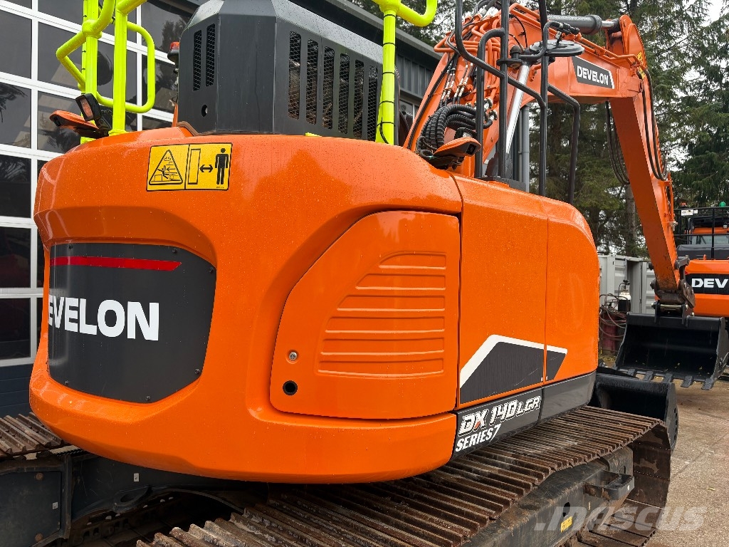 Develon DX 140 LCR-7 Lánctalpas kotrók