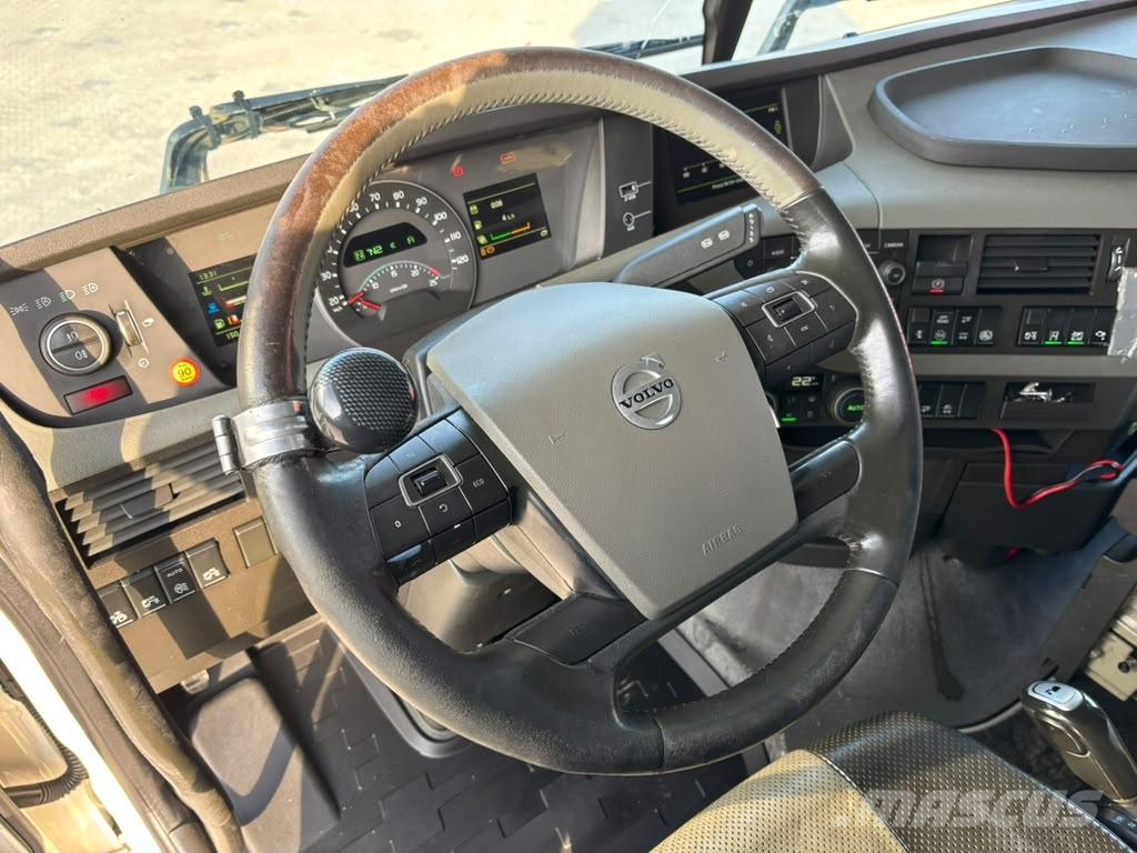 Volvo FH 500 6x2 GLOBE XL / HYDRAULICS Vilcēji