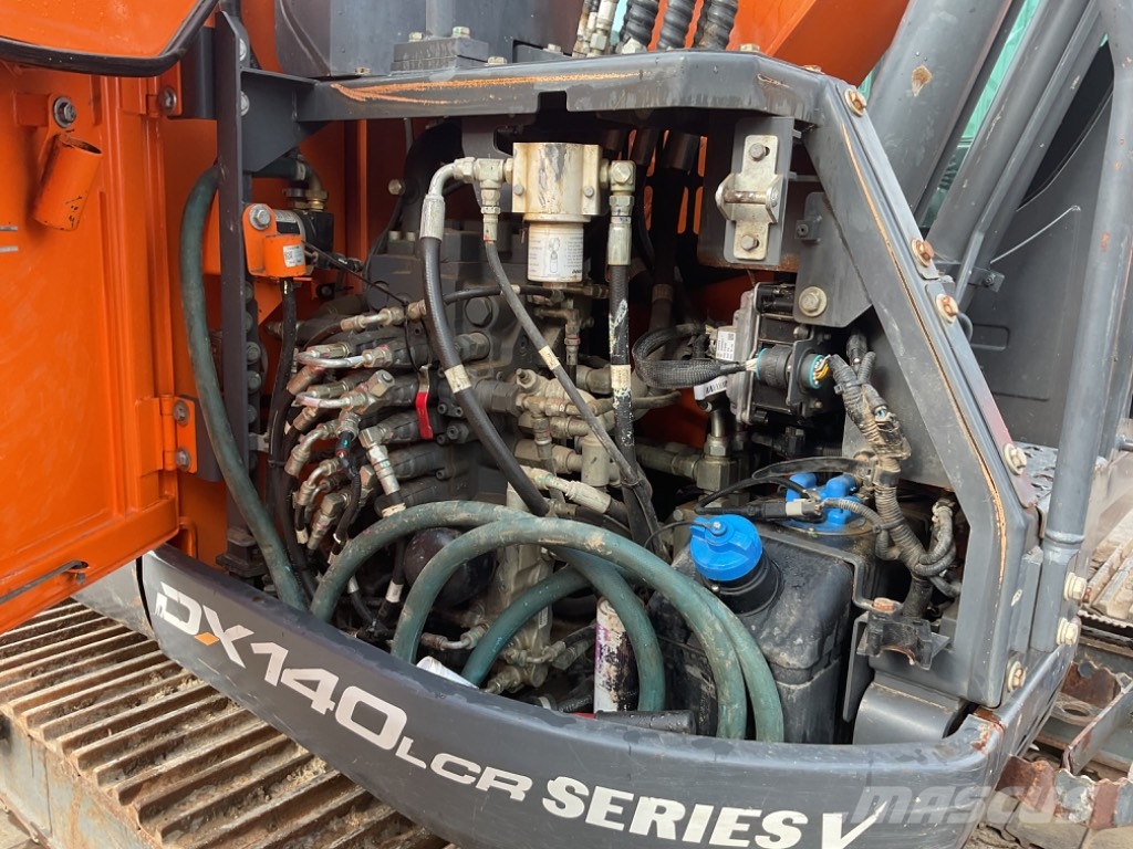 Doosan DX140LCR-5 Спеціальні екскаватори