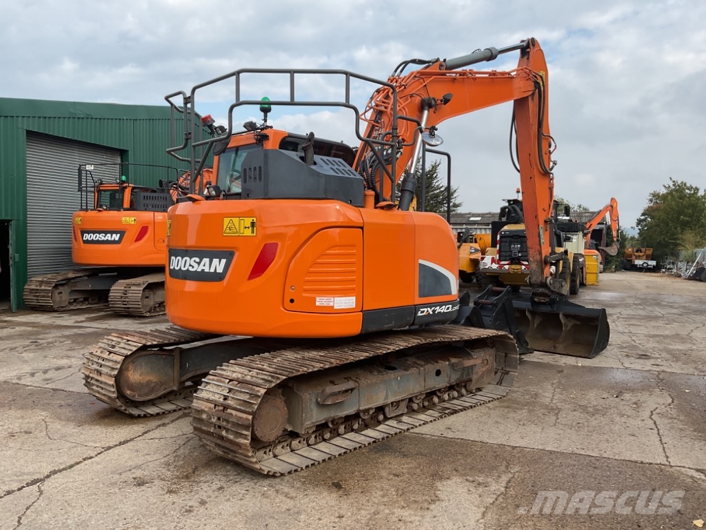 Doosan DX140LCR-5 Спеціальні екскаватори
