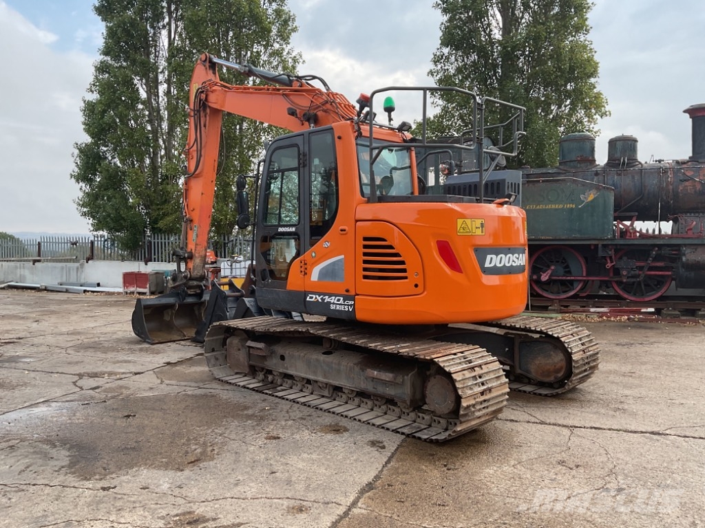 Doosan DX140LCR-5 Спеціальні екскаватори
