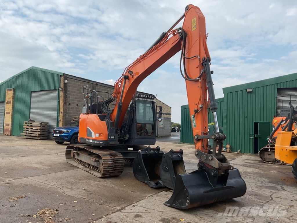 Doosan DX140LCR-5 Спеціальні екскаватори
