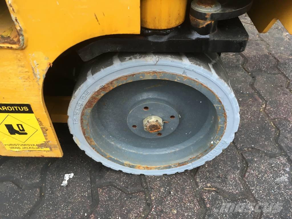 Haulotte OPTIMUM 8 V-2938 EO Вертикальні щоглові підйомники