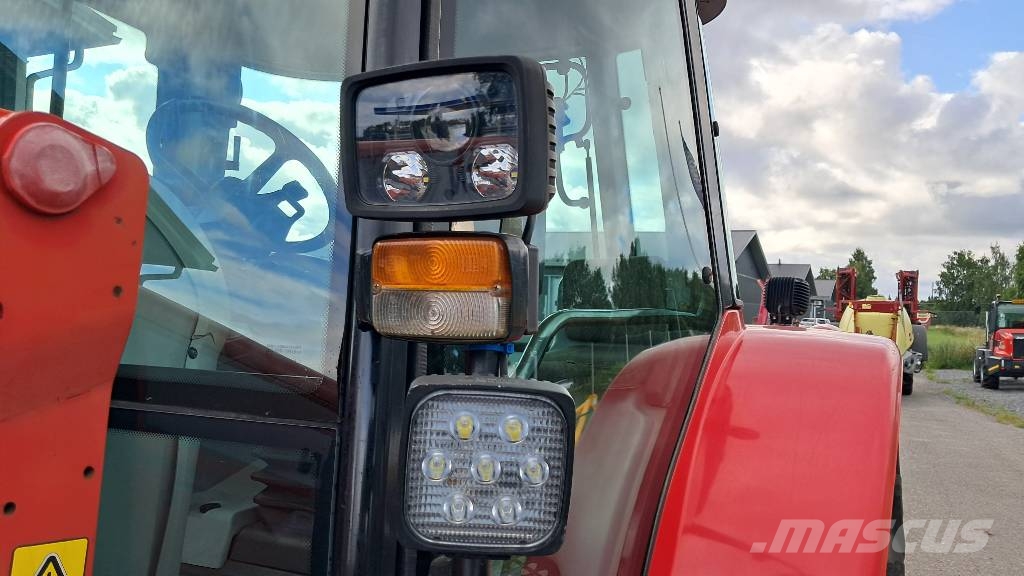 Massey Ferguson 6470 Dyna-6 トラクター