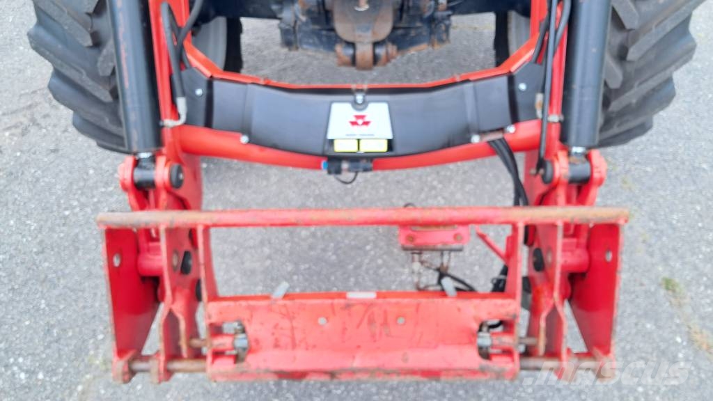 Massey Ferguson 6470 Dyna-6 トラクター