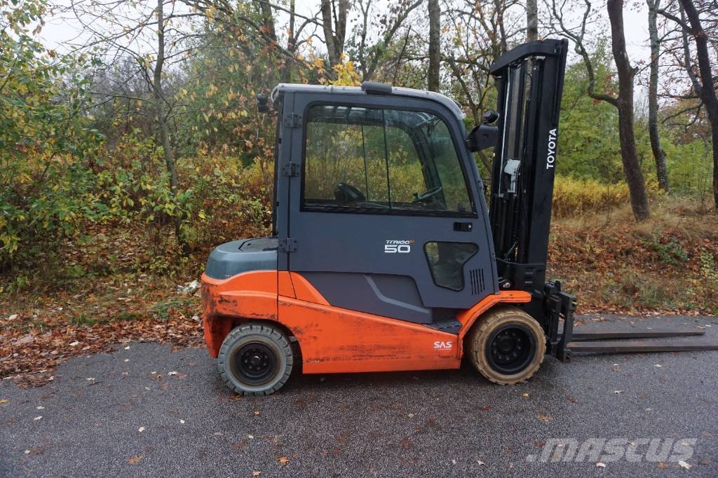 Toyota 8FBMT50 El gaffeltrucks
