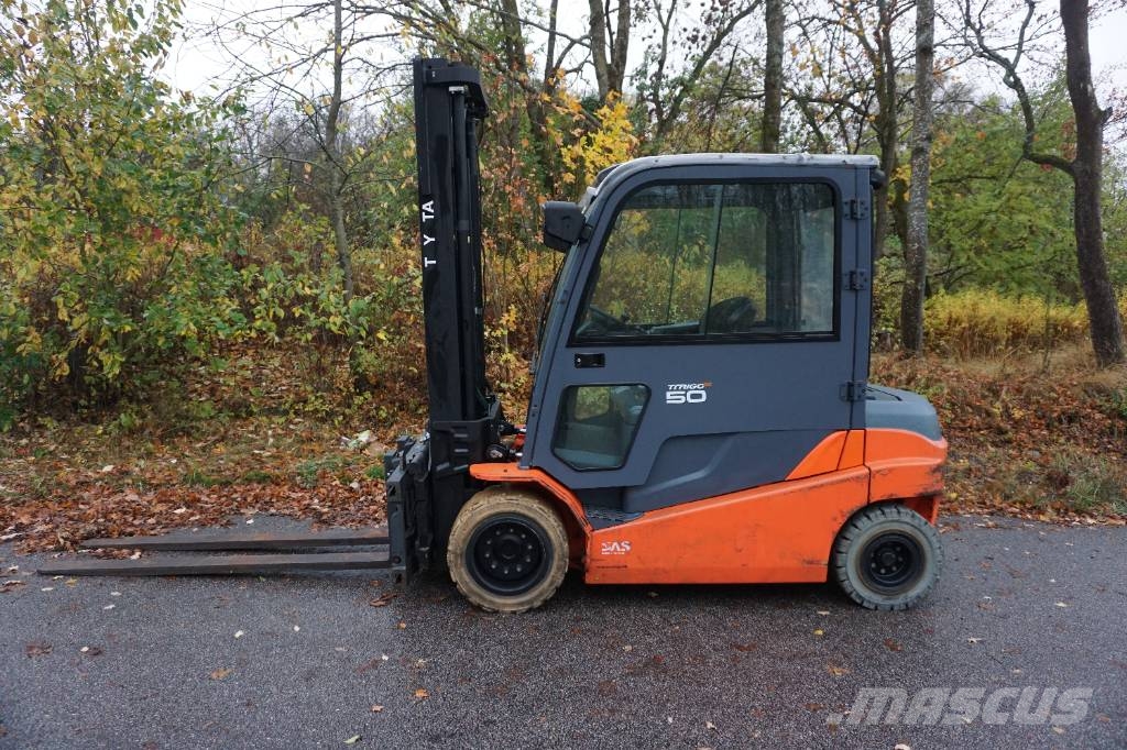 Toyota 8FBMT50 El gaffeltrucks