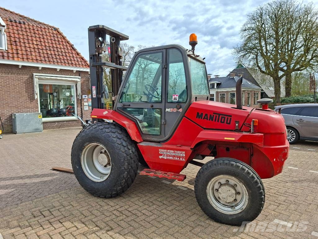 Manitou M 30.4 Maastotrukit