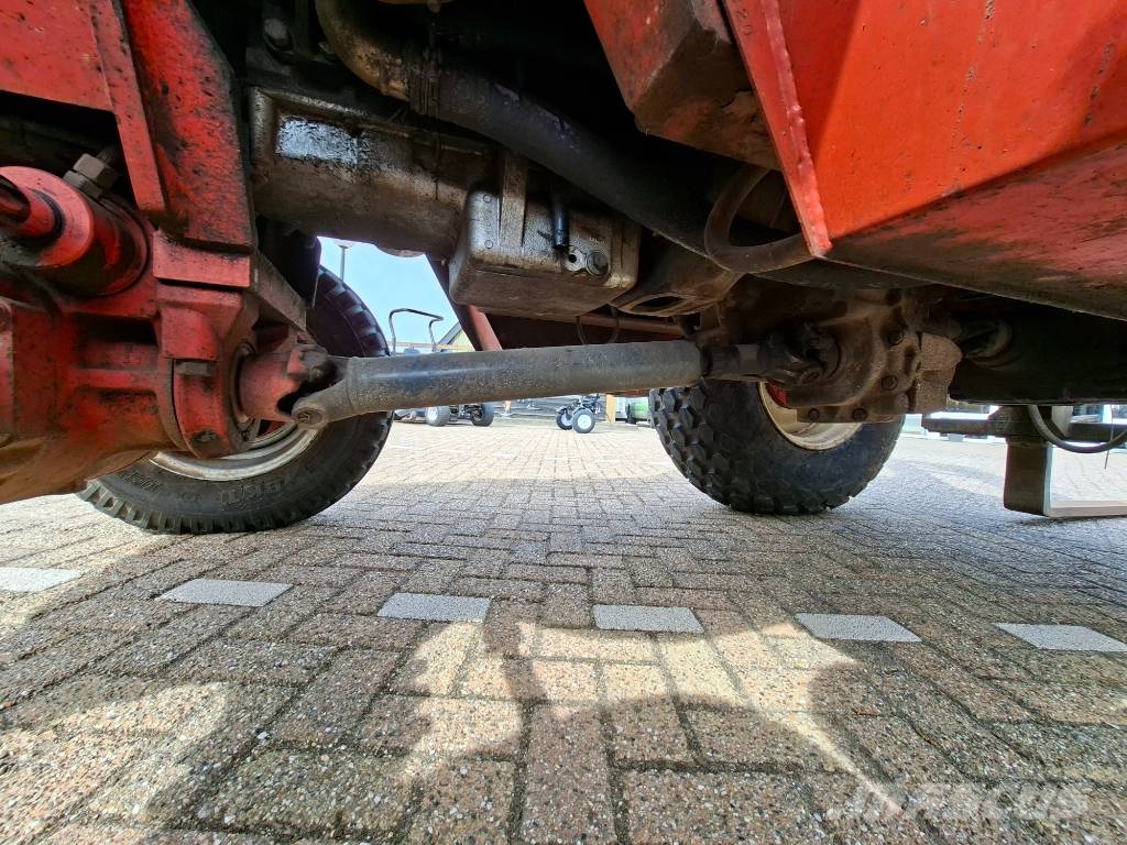 Manitou M 30.4 Maastotrukit