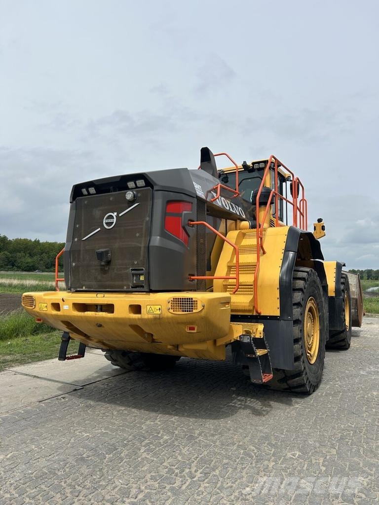 Volvo L350H2 لوادر بعجل