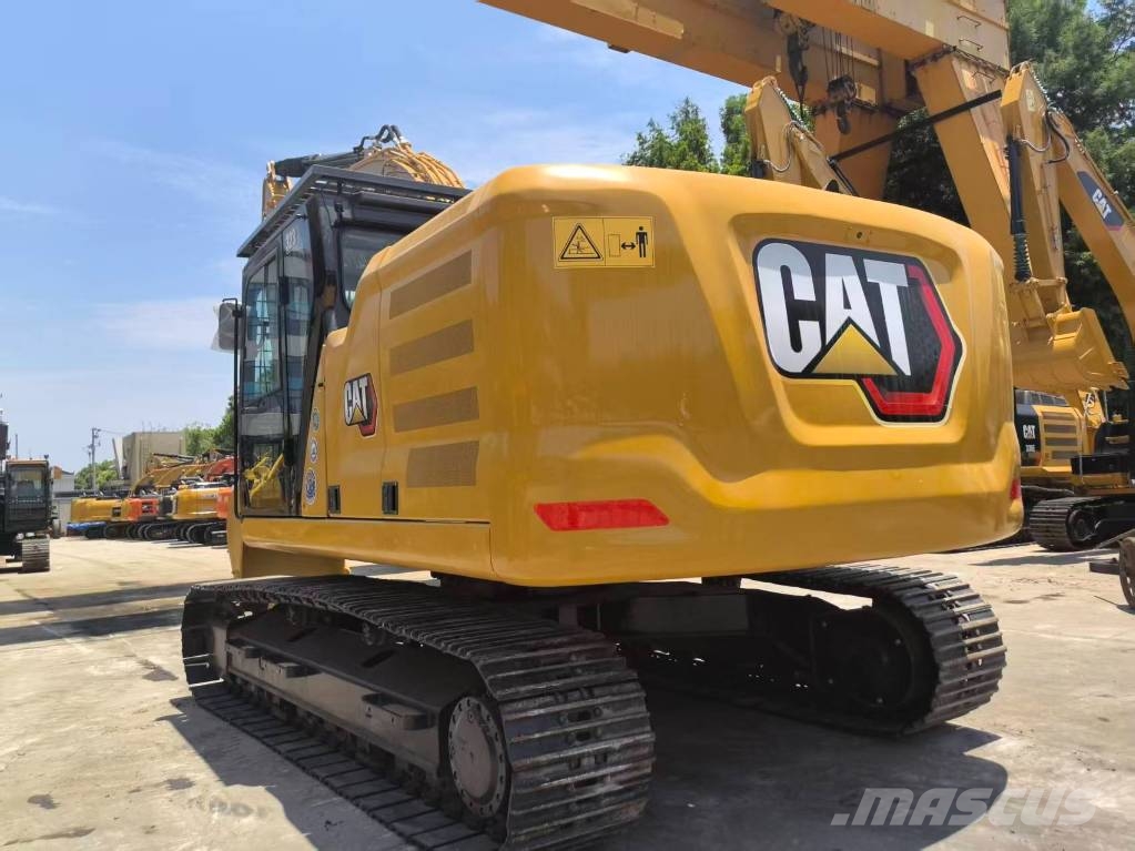 CAT 323 履带挖掘机