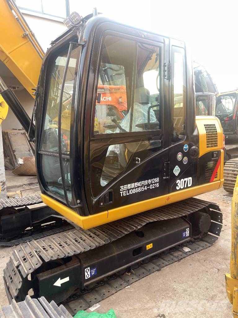 CAT 307 D حفارات صغيرة أقل من 7 طن (حفارات صغيرة)