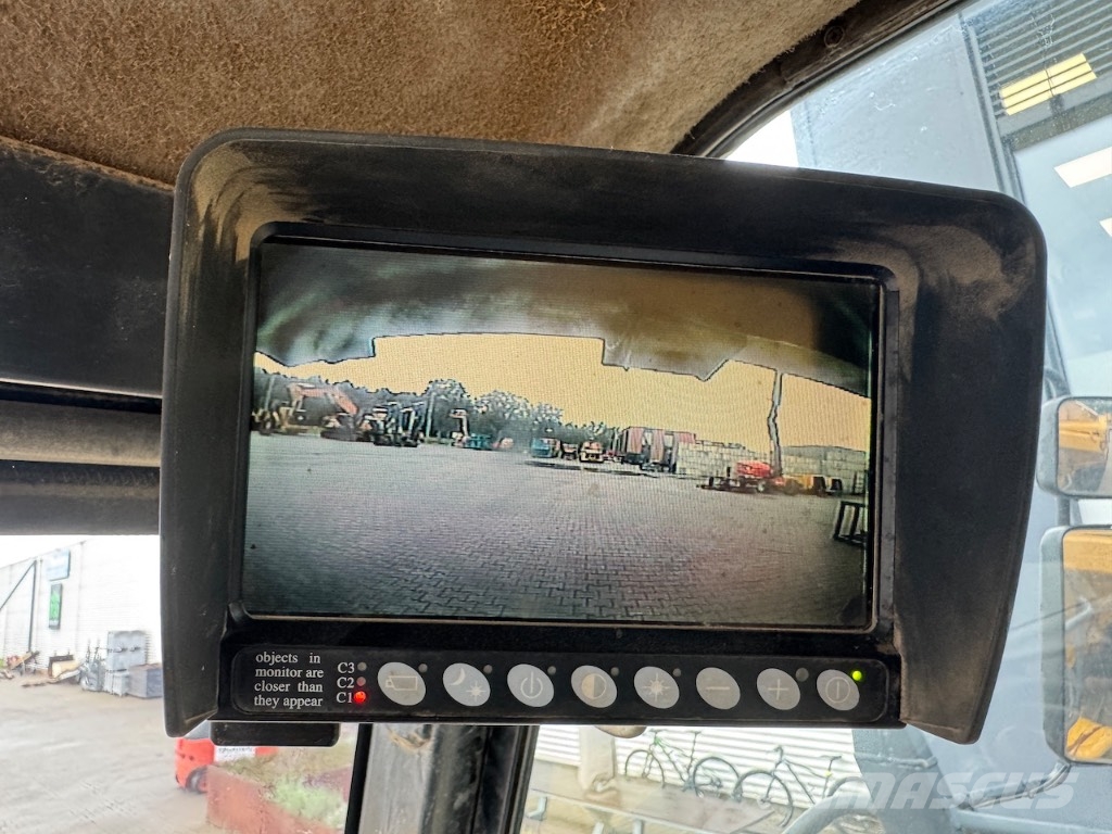 CAT 740 EJ Csuklósdömperek