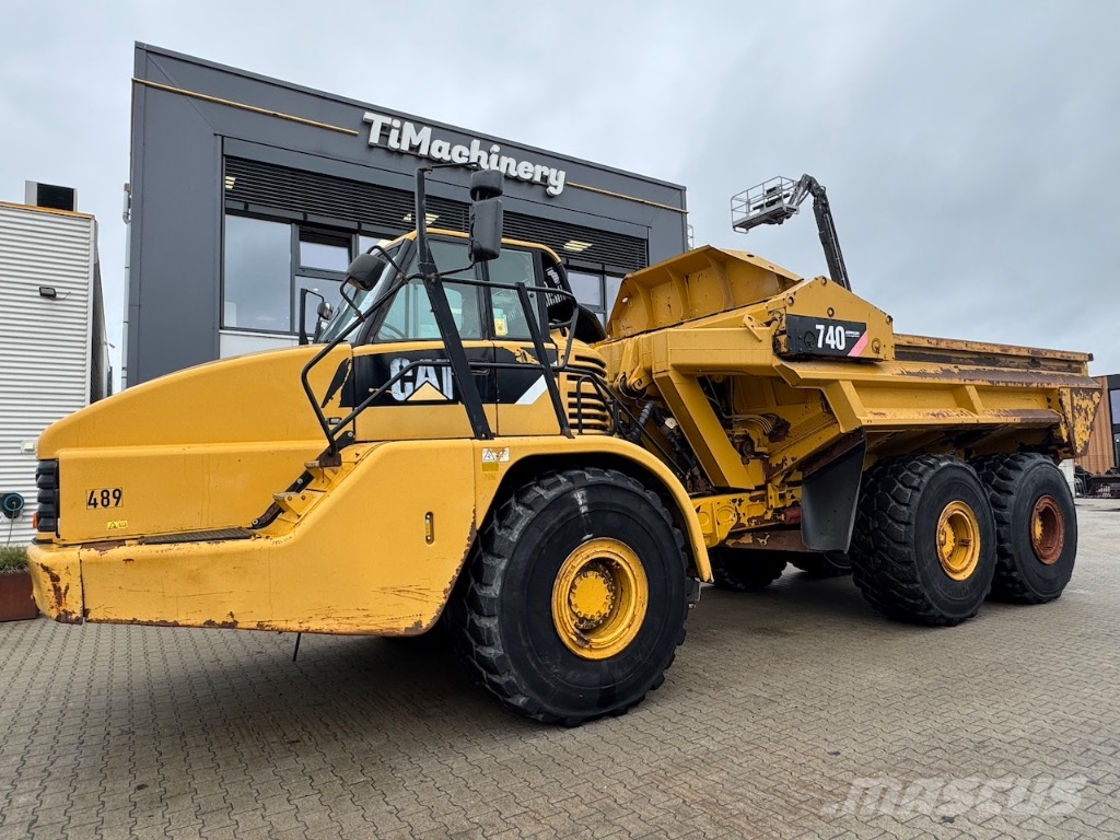 CAT 740 EJ Csuklósdömperek