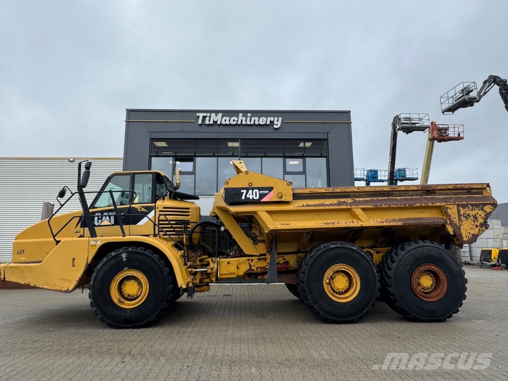 CAT 740 EJ Csuklósdömperek