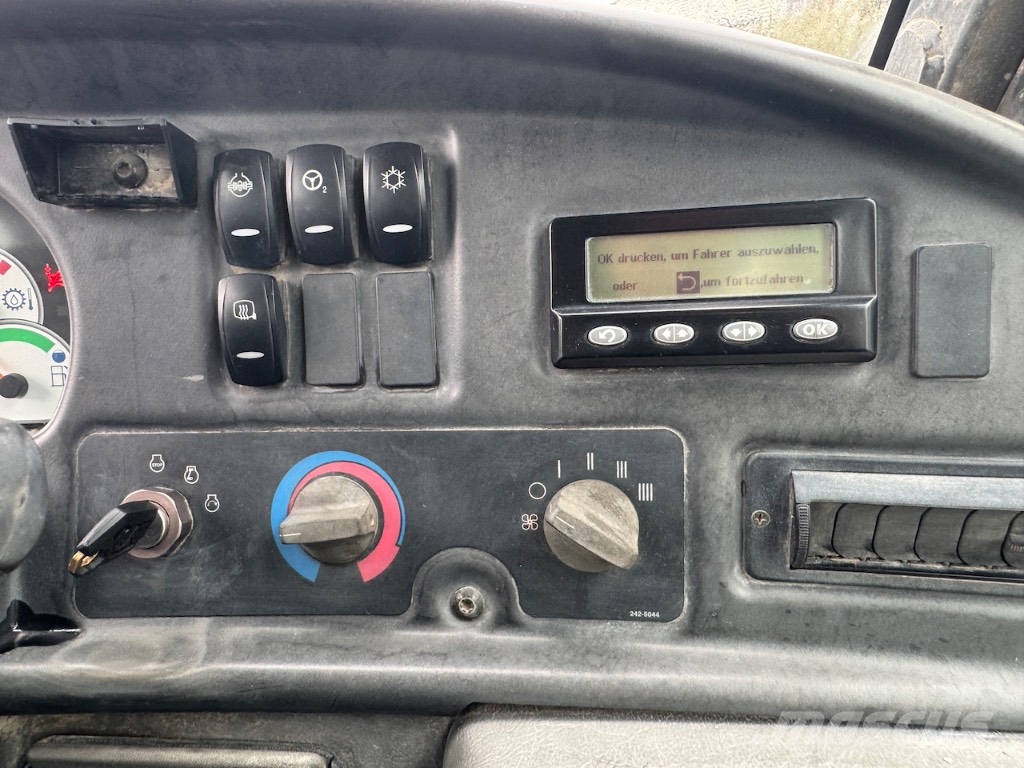 CAT 740 EJ Csuklósdömperek
