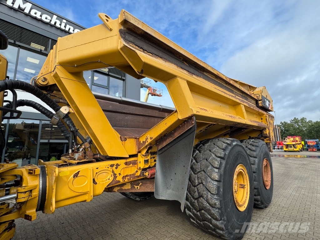 CAT 740 EJ Csuklósdömperek