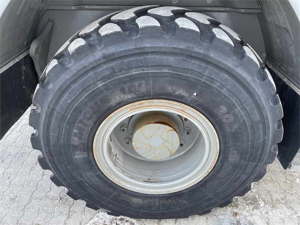 Weycor AR640 Колесни товарачи