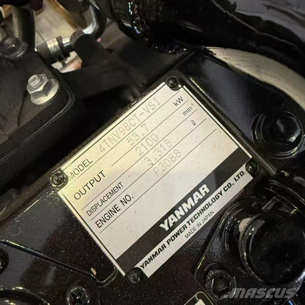 Yanmar 4TNV98CT  For  a Takeuchi excavators Motori za građevinarstvo