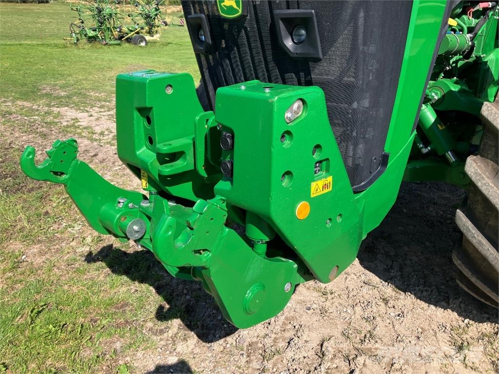 John Deere 8R 340 Traktori